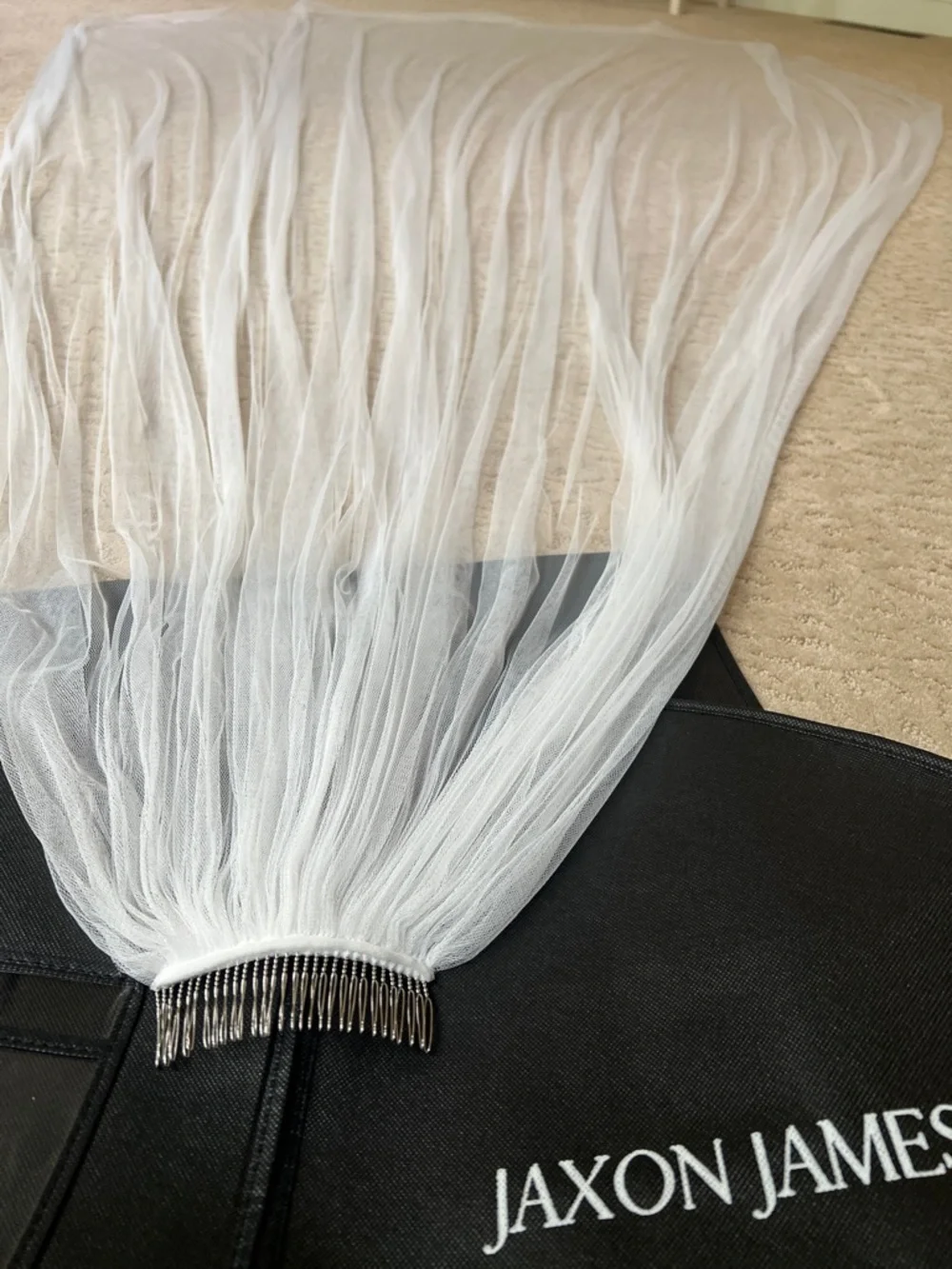 Jaxon James Natalya Valentine Dove Wedding Veil Light Ivory Never Worn Bridal